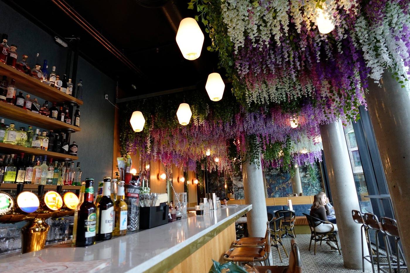 Postkontoret Oslo bar interior