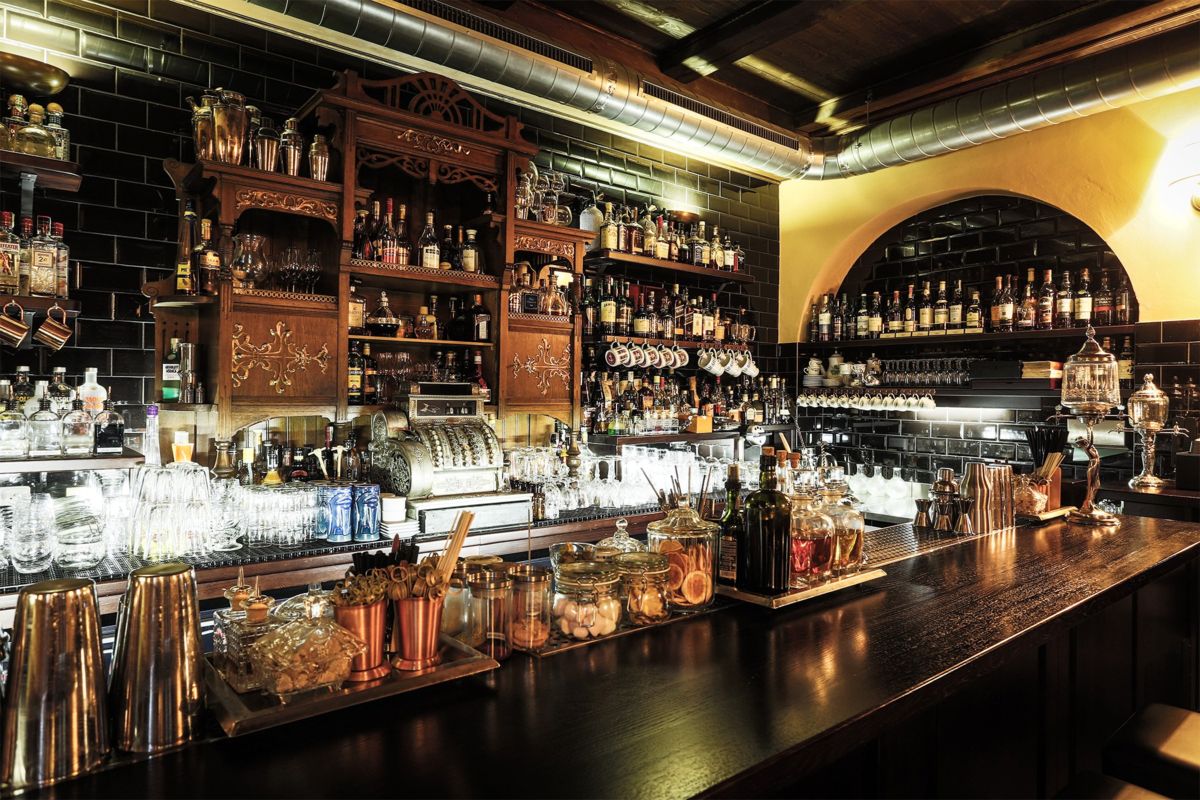 Prague Cocktail Bars Guide