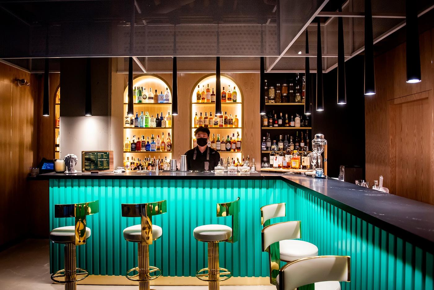 Mahjong Bar Annex Toronto bar interior